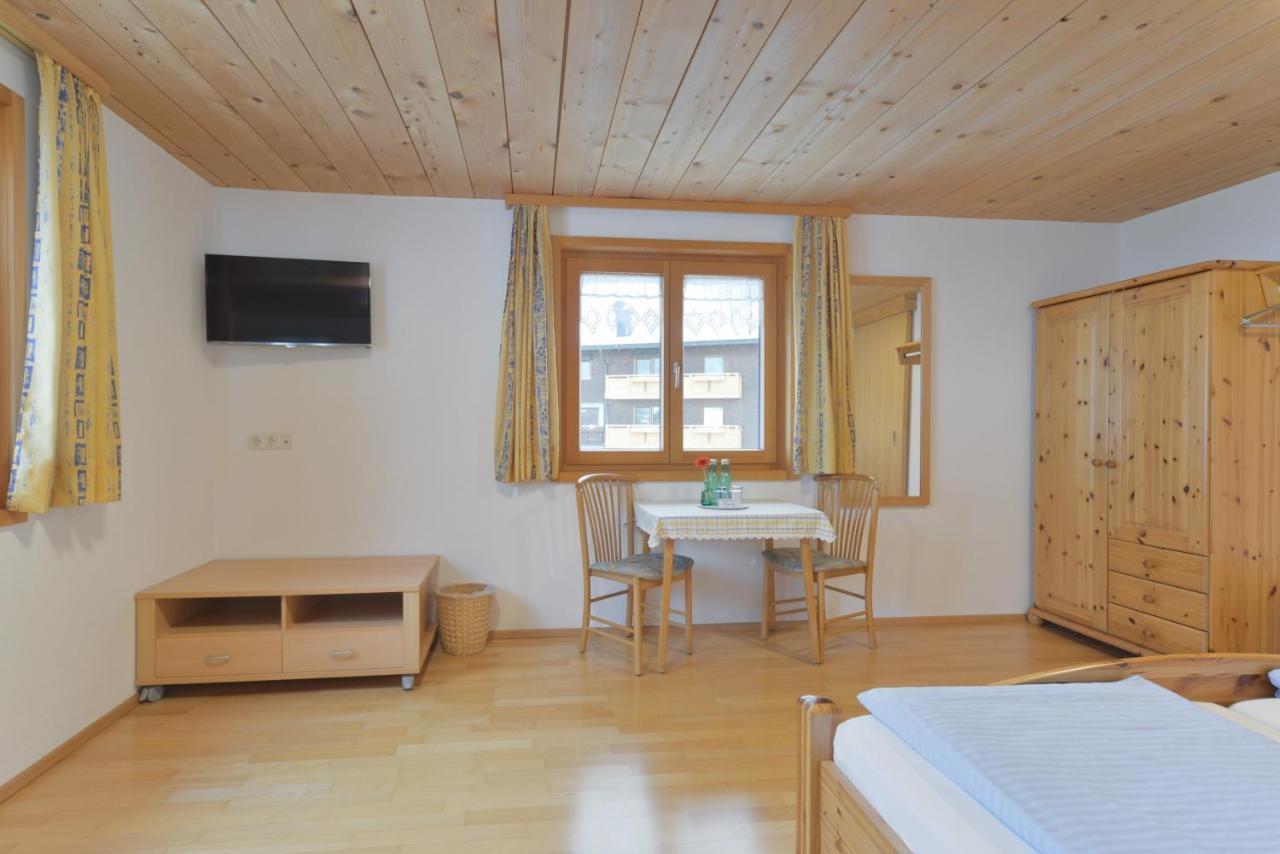 Pension Haus Romy Schoppernau Dış mekan fotoğraf